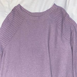 American Eagle soft light sweater longsleeve.